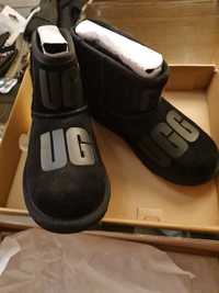 Cizme UGG - model special