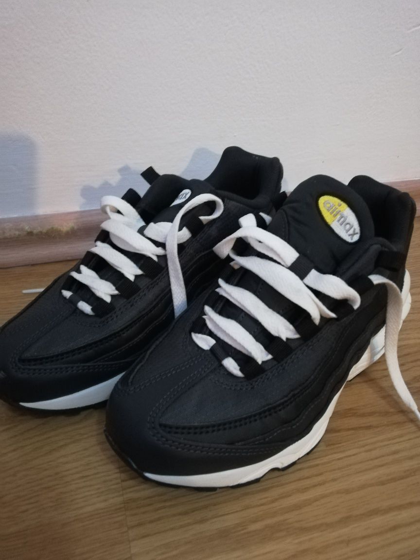 Nike Airmax marimea 38