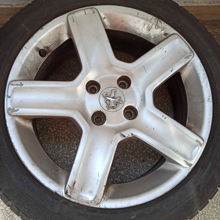 Гуми с джанти  от Пежо