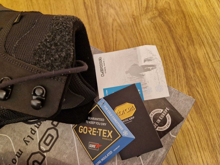 Ghete, bocanci vanatoare, munte LOWA Goretex,haix, sitka, 42 si 46
