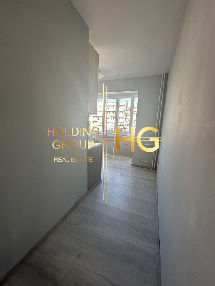 Продава се Тристаен апартамент в Варна, Младост 1 - 60 кв.м за 2209 €/кв.м - Снимка #2