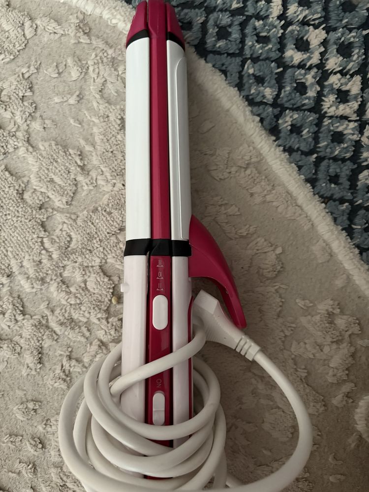Продам фен и утюжок 3 в 1.