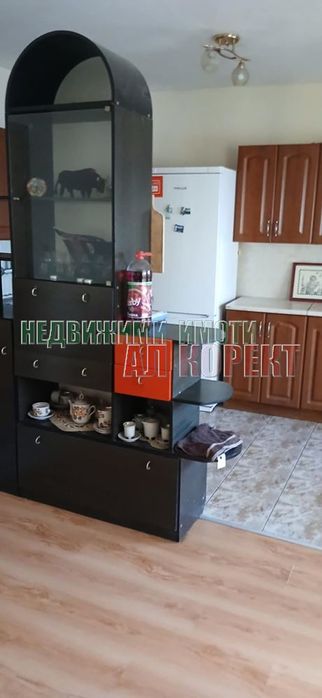 Продава се Двустаен апартамент в Варна, Лятно кино Тракия - 62 кв.м за 2581 €/кв.м - Снимка #1