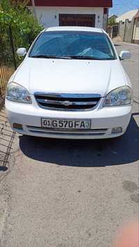 Белая Lacetti 2010 2 позиция 145000км