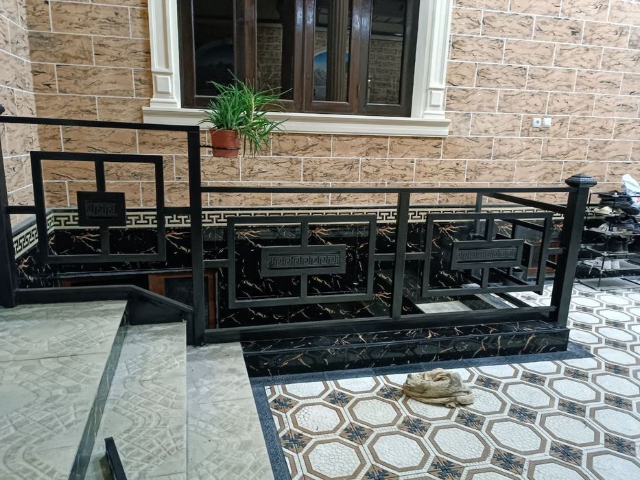 Sifatli va hamyonbop  panjara perila naves