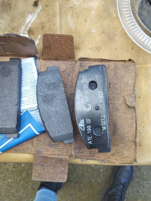 Накладки за мазда