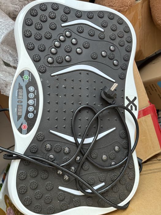 ВИБРОПЛАТФОРМА НОВАЯ,покупала за 54.000,ПРОДАЮ ЗА 30.000