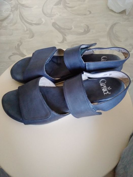 Продам туфли женские!