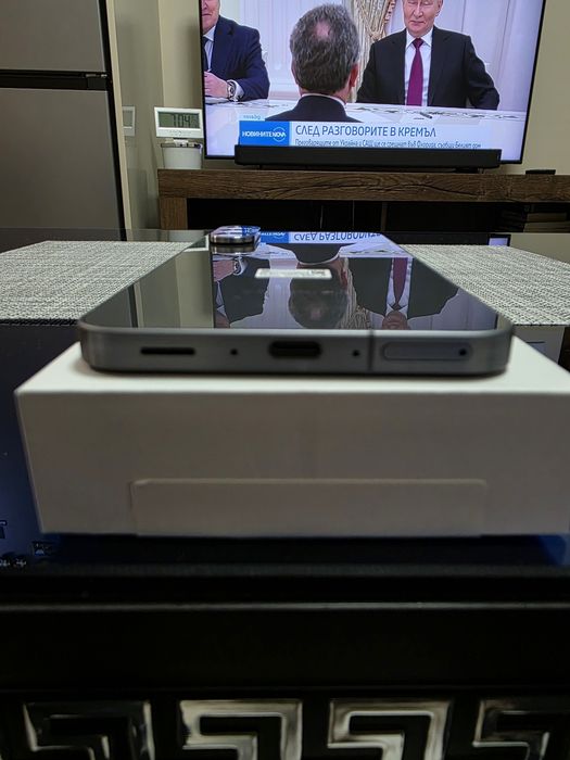 SAMSUNG  A 56 Чисто нов