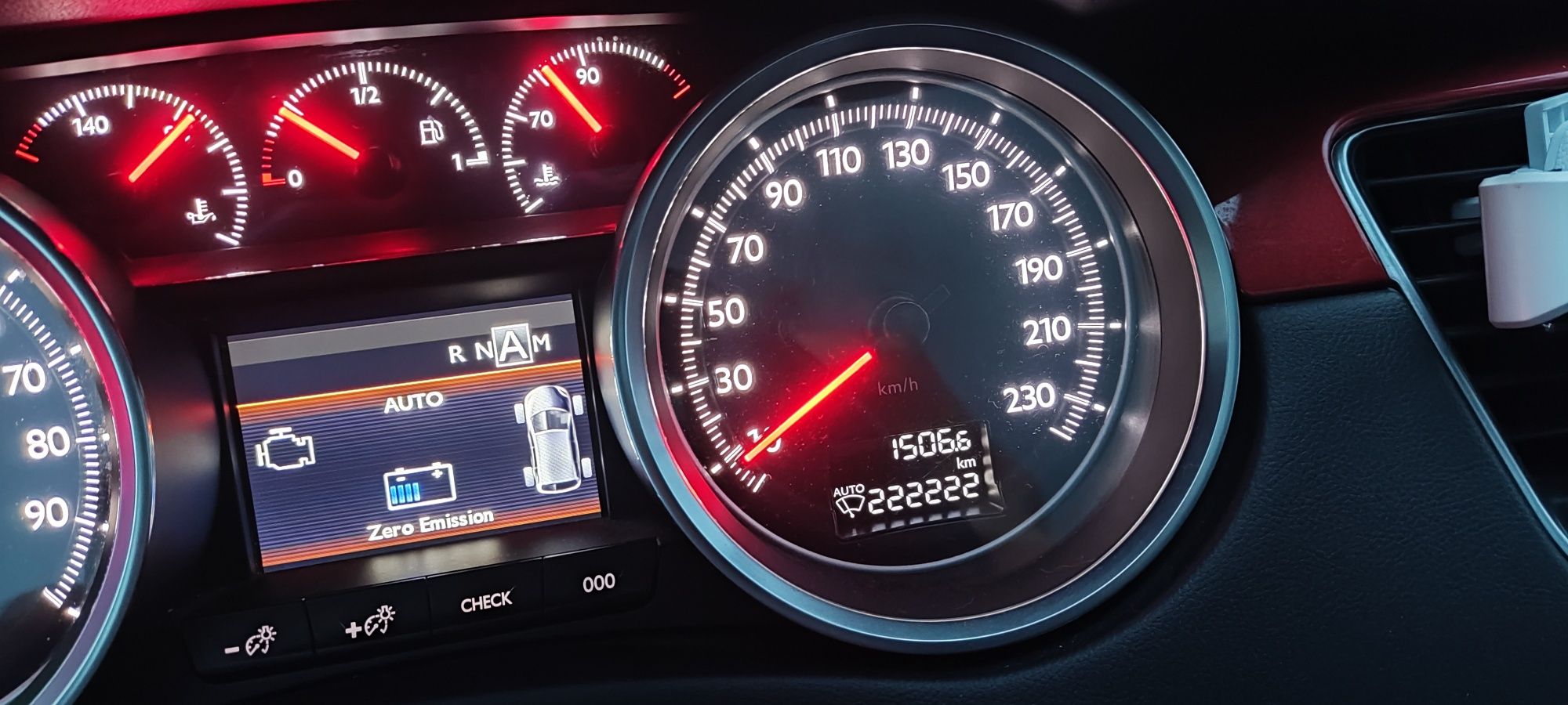 Peugeot 508 RXH 200hp Hybrid 4x4