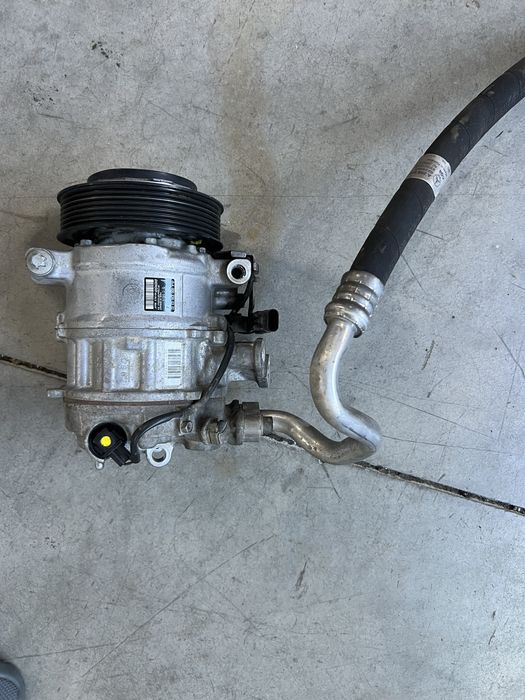 Compresor clima AC Mercedes A0008300302