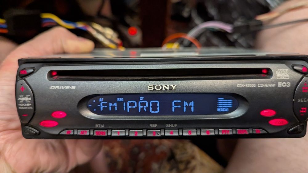 Cd player Sony CDX-S2000