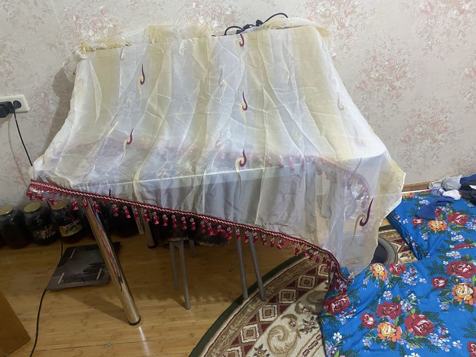 Продам новый занавеска для кухни