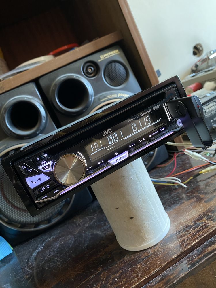 JVC KD-DB97BT- ВИСОК КЛАС -BLUETOOTH, USB, CD, Радио плеър за кола сд