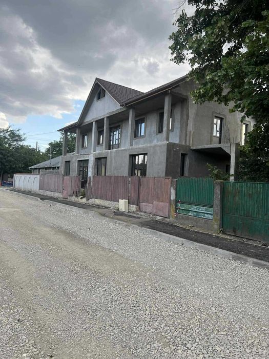 Casa in Mizil pe sosea langa Filatura