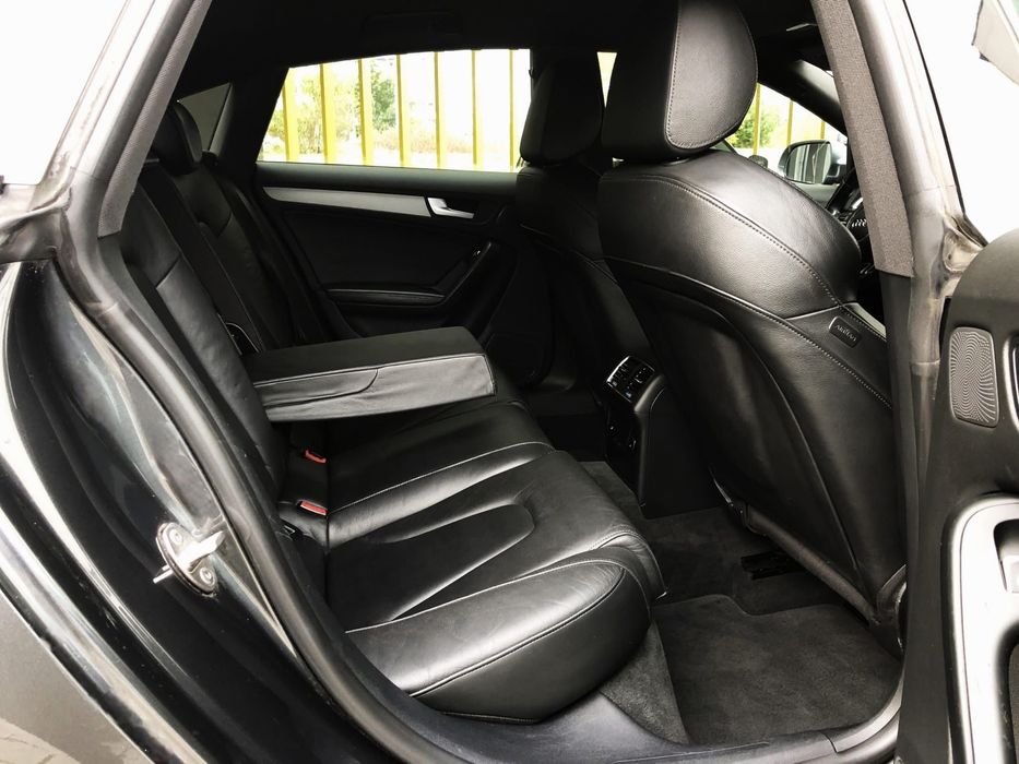 Audi a5 2.0tdi 190cp Quattro 4x4 S-tronic 3xS-Line rotor