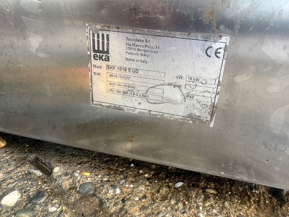 Cuptor profesional 10 tăvi EKA