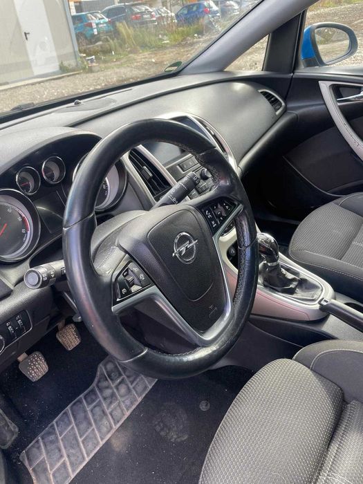 Opel Astra Sport Tourer