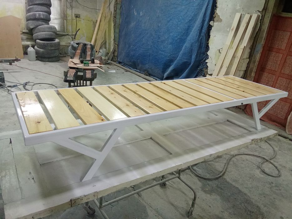 Продажа и изготовление изделий из профтрубы,и дерева