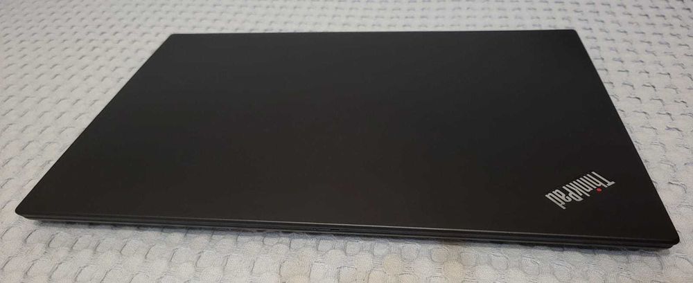 Laptop Lenovo ThinkPad T14s Gen1, i5-10310U, SSD 512GB, 16GB RAM