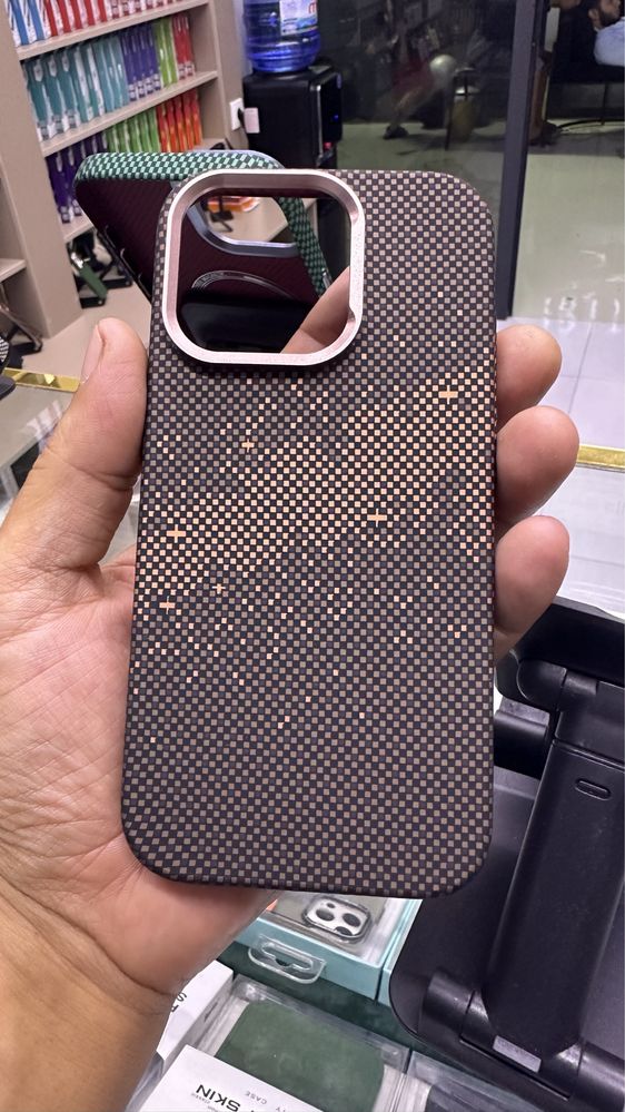 Ip 15,16pro/pro max uchun carbon macsafe chiholar