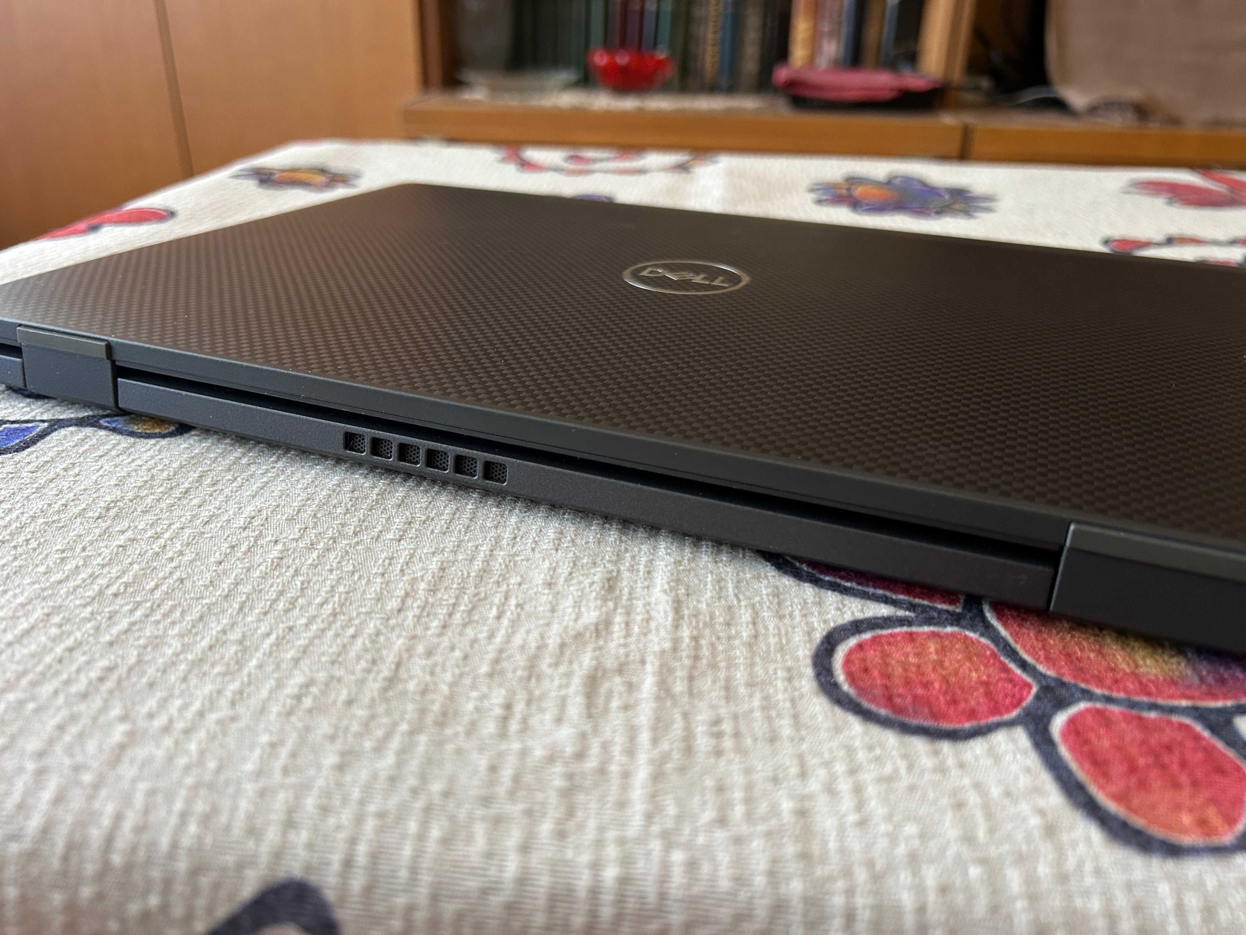 Лаптоп Dell Latitude 7420