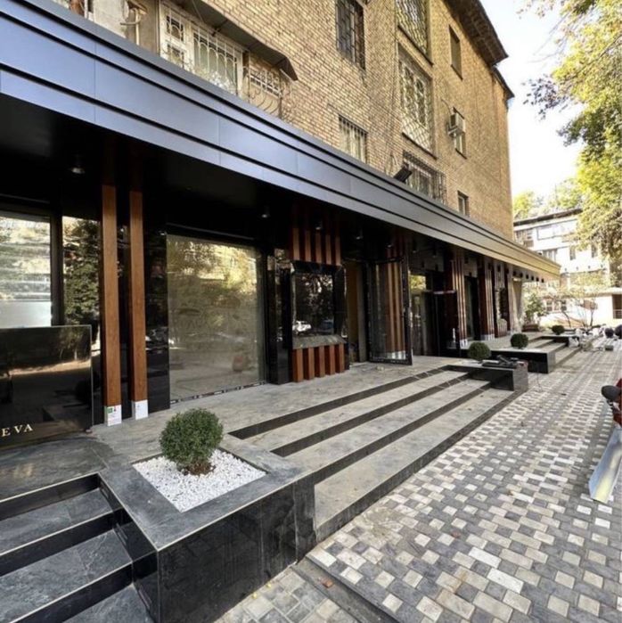 Готовый офис с арендатором. Ц-1. Ор-р: Dolce Italia. Площадь: 134 м²