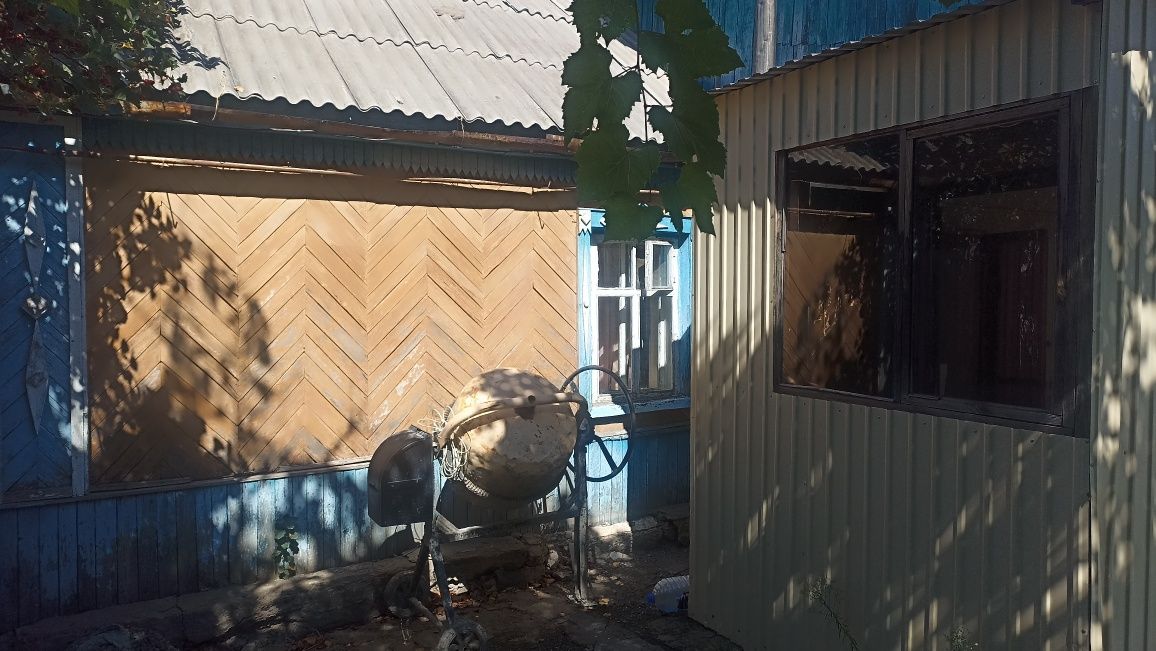 Продам дом на разбор