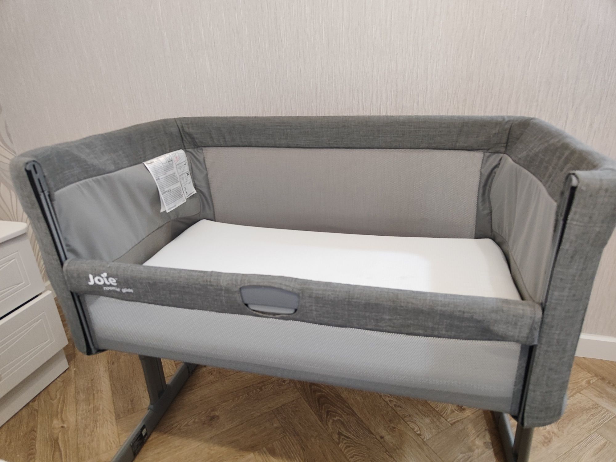 Манеж Joie Roommie Glide Foggy Gray