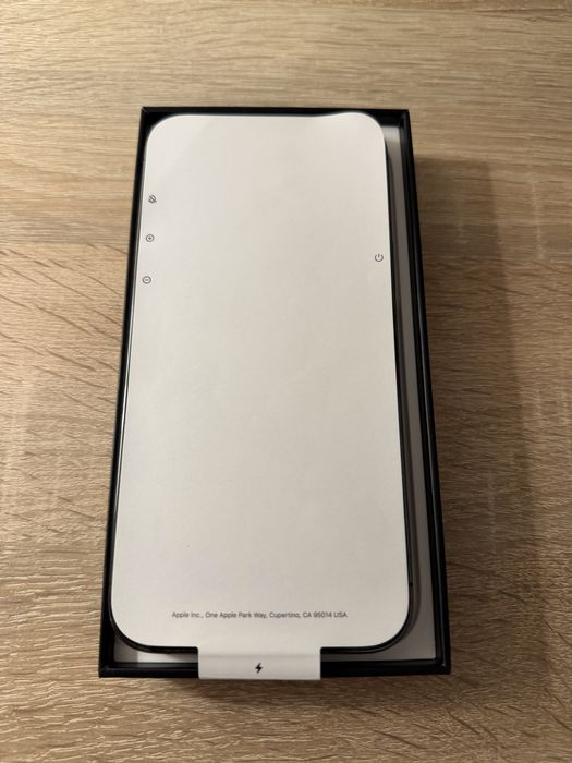 iPhone 13 Pro Max 256GB 84%sanatate full box