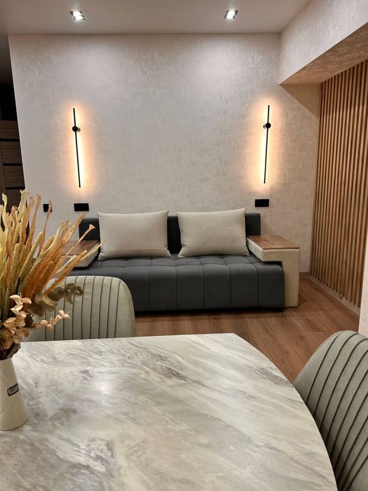 Квартира на Ц6-на Небе 1*2/2/4 общ пл 45м Евро с обстановкой