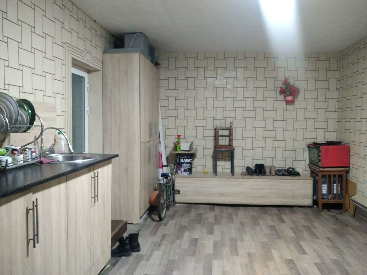 Срочно продается дом земля под квартира Узбекистанский сентр городе