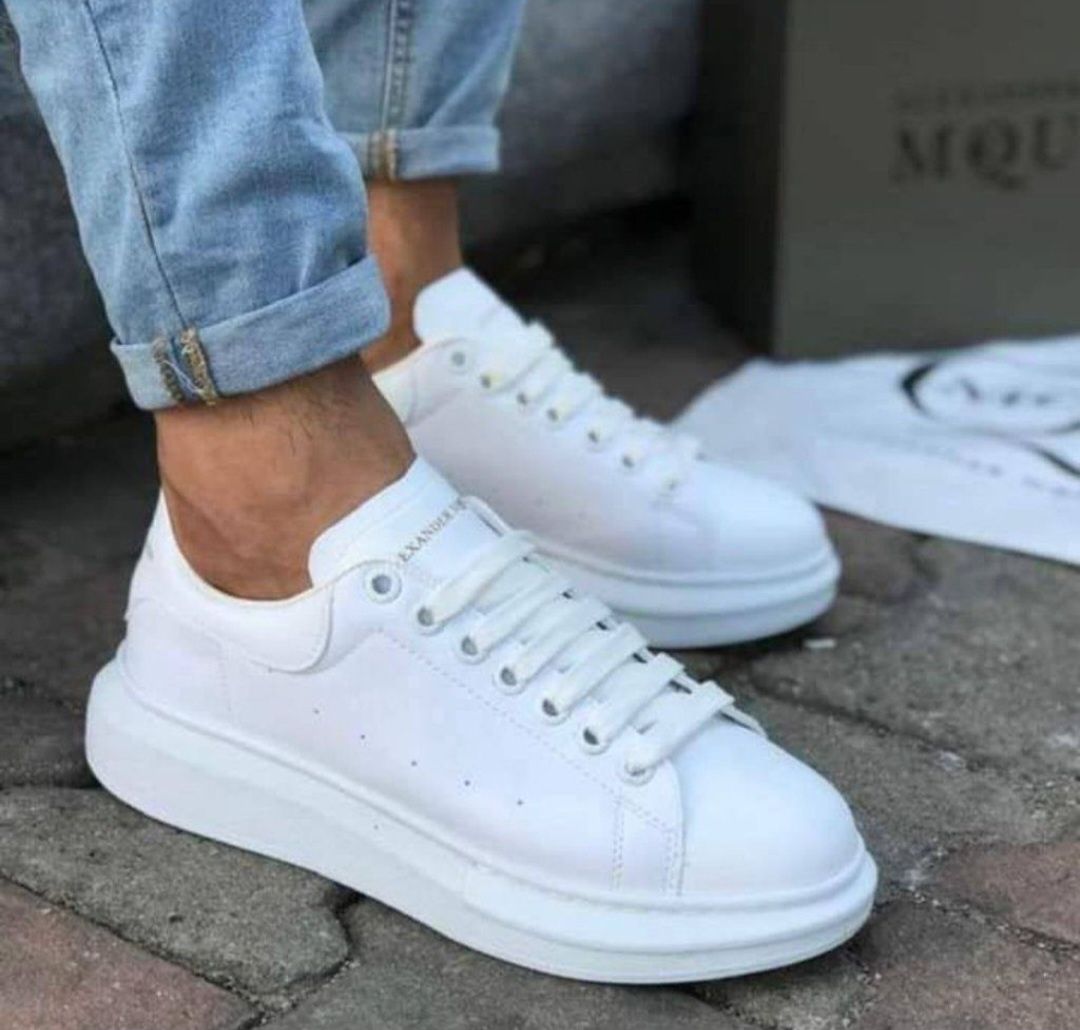 Налични Alexander McQueen Мъжки Маратонки