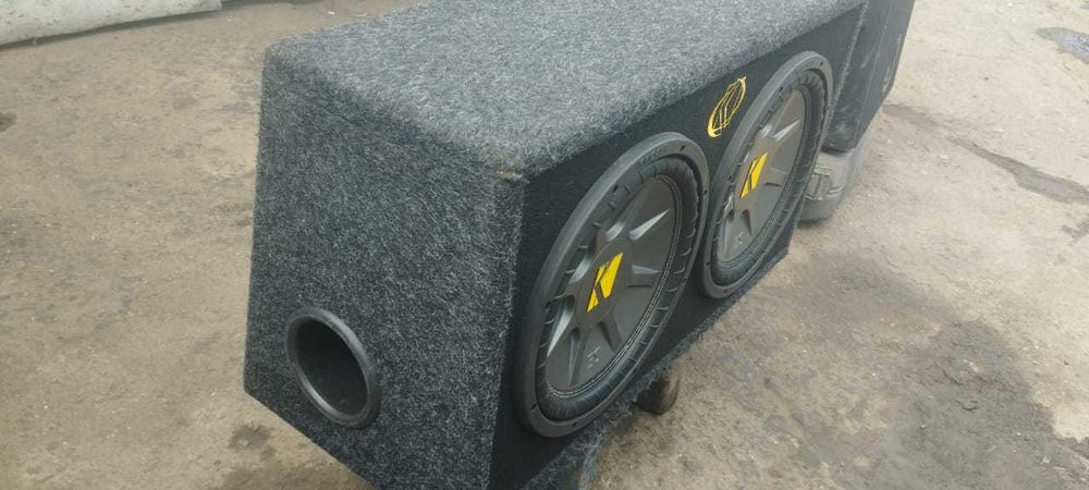 Продам Сабвуфер Kicker и пятый элемент