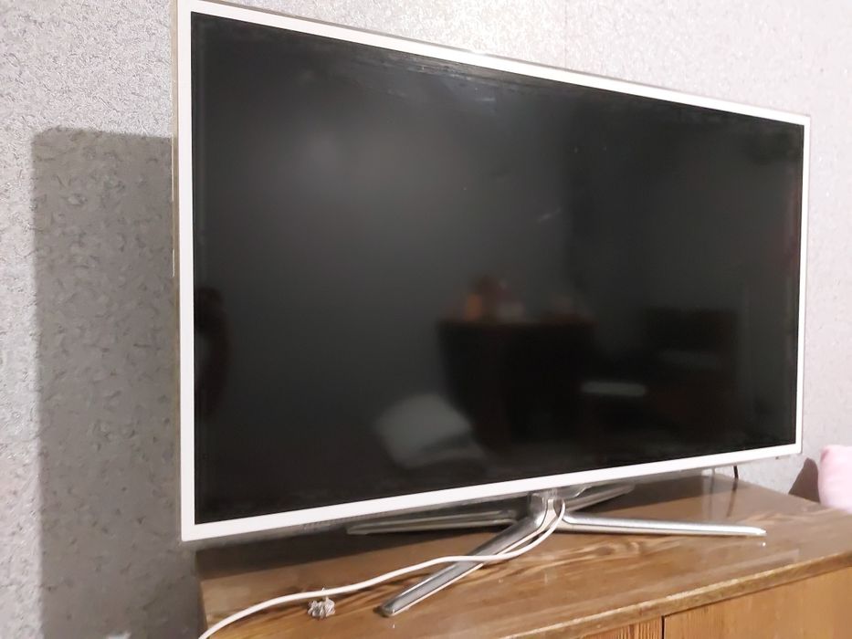 Продам телевизор Samsung