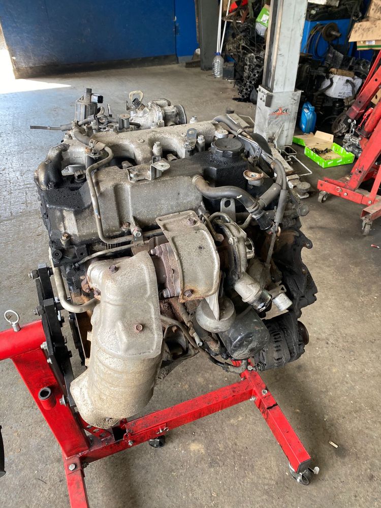 Motor,reconditionare motor mitsubishi l200