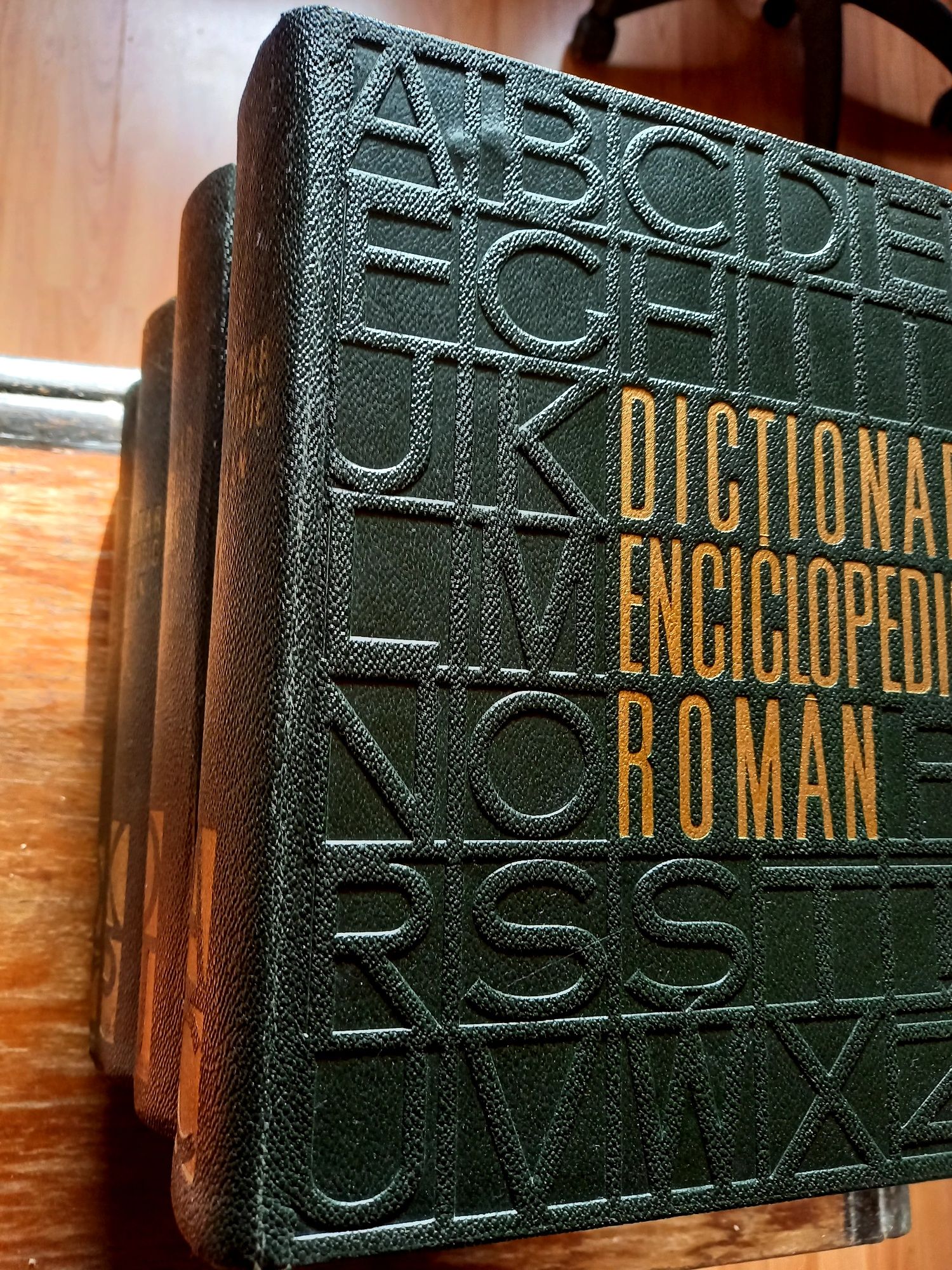 Dicționar enciclopedic roman 4 volume
