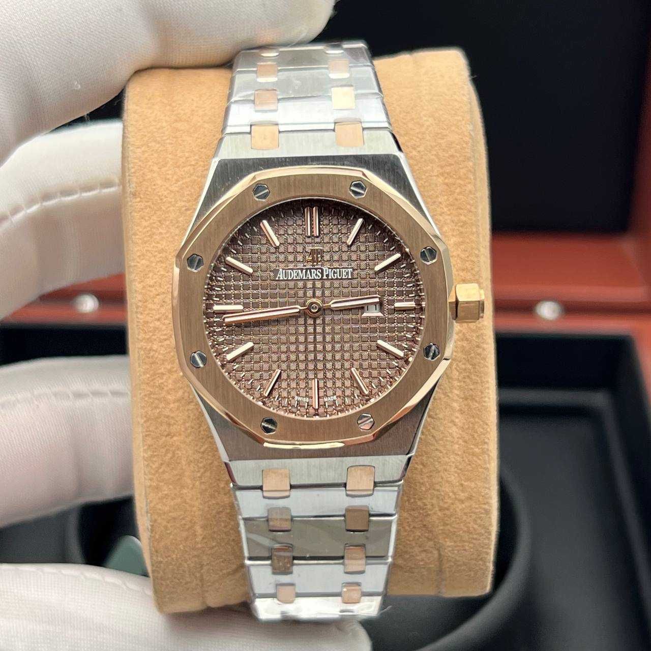 Дамски Часовници Audemars Piguet Royal Oak 36m