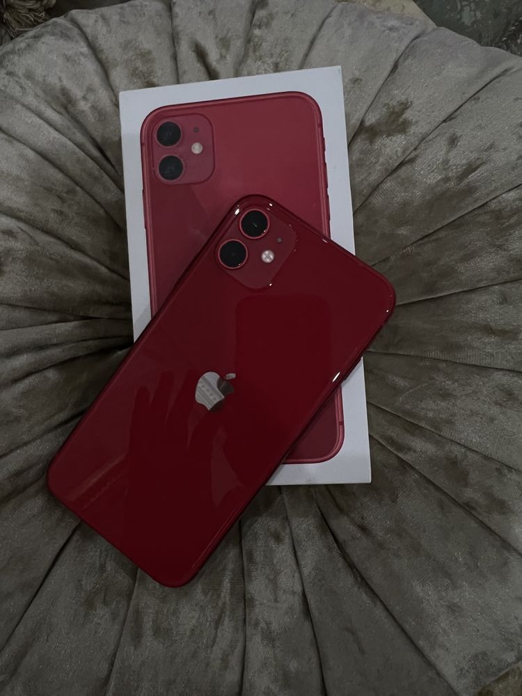 Айфон 11 красный цвет