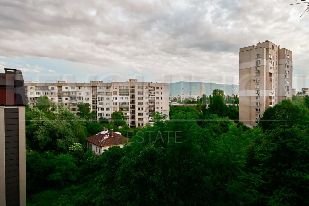 Продава се Двустаен апартамент в София, Надежда 1 - 42 кв.м за 2691 €/кв.м - Снимка #12