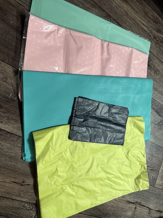 Бумага для упаковки подарков или цветов