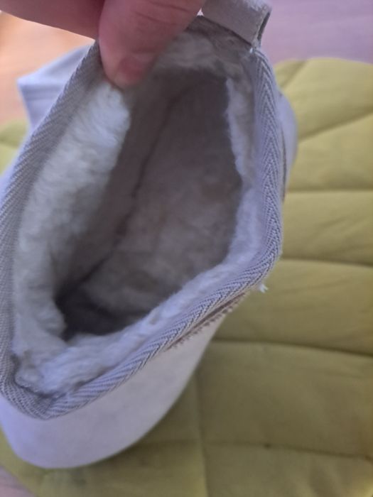 Дамски боти бежови