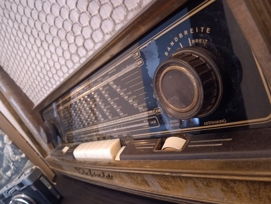 Radiouri vechi în stare ireproșabilă