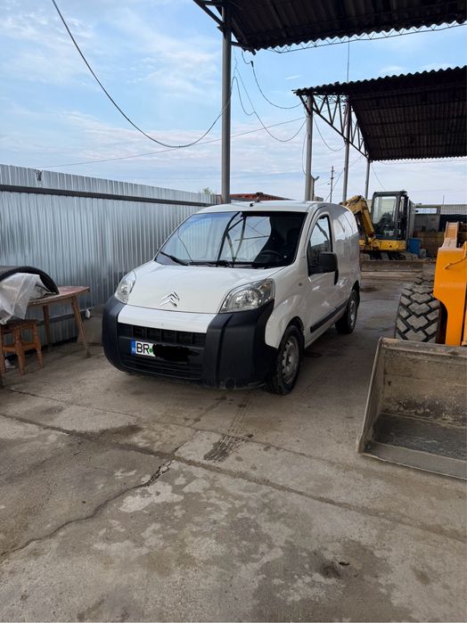 Vand citroen nemo an 2013 motor 1,3 benzina