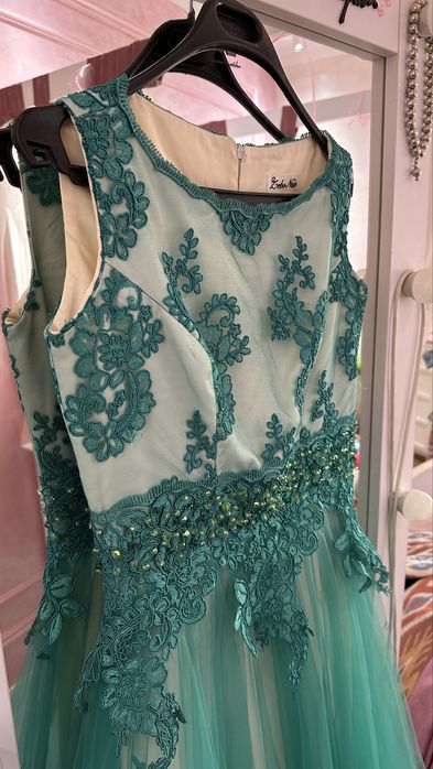 Svadebniy ko’ylak kelinlik davrida 2 marta kiyilgan