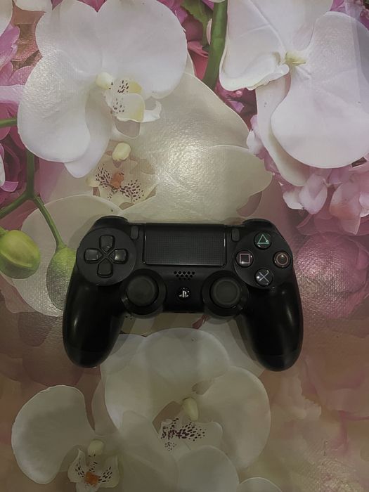 PlayStation 4 slim 1 tb