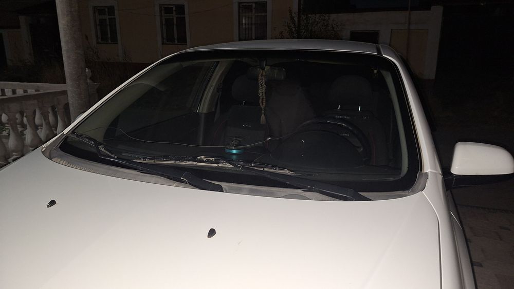 Нексия 3 сотилади