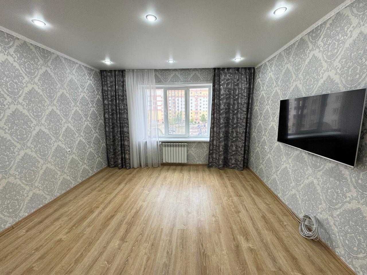 Продаётся: 2 комн. квартира