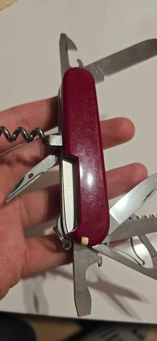Нож Victorinox Huntsman