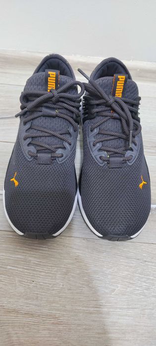 Продавам мъжки маратонки Puma - номер 44